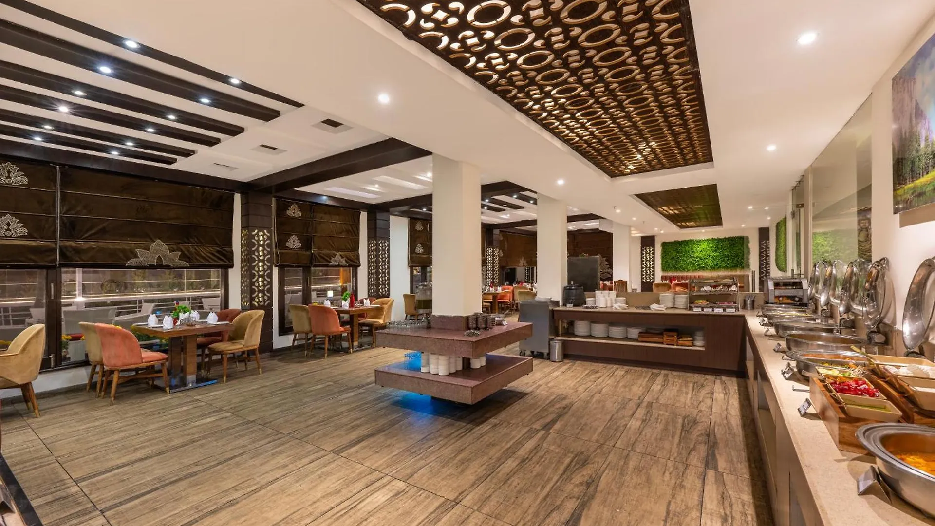 Hotel Snow Valley Resorts Shimla